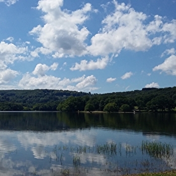 Camping municipal du Lac - MONTIGNY-EN-MORVAN