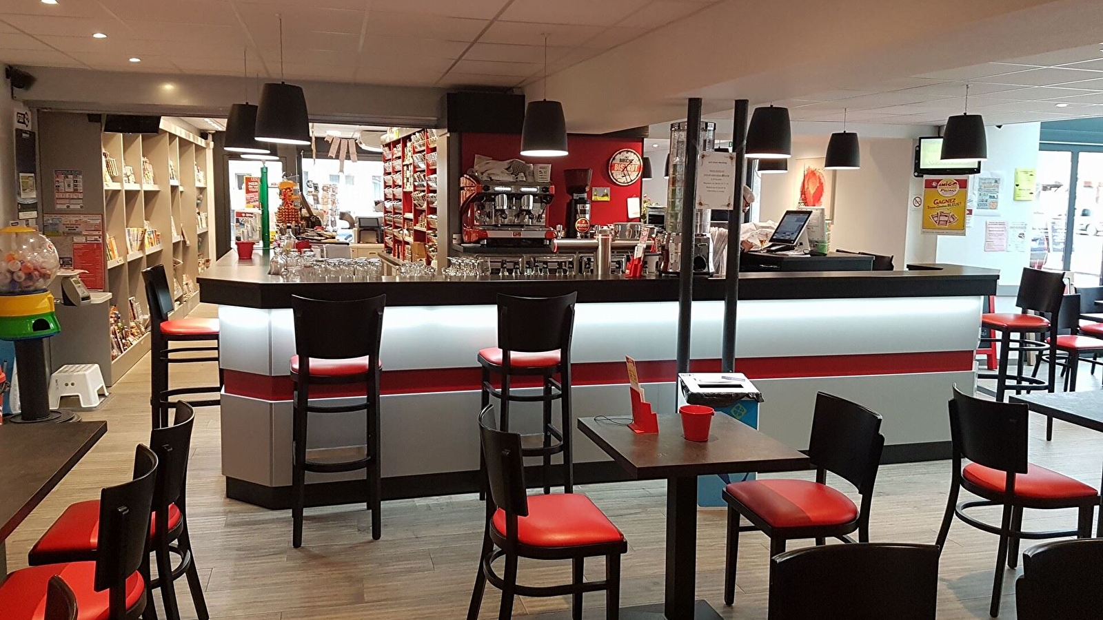 Bar-Tabac Le Parisien