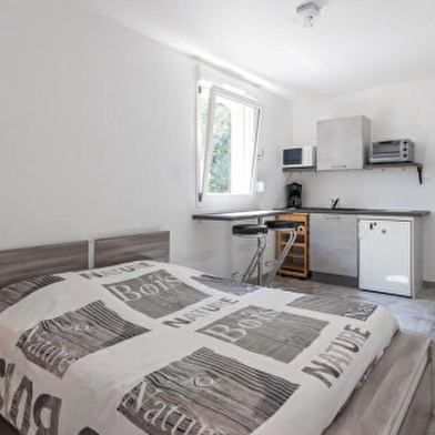 Studio ' Les petites fleurs '