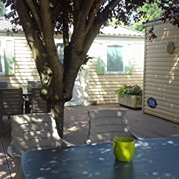 Mobil-homes aux Jardins Gourmands - PESMES