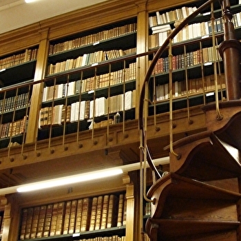 Bibliothèque patrimoniale - GRAY