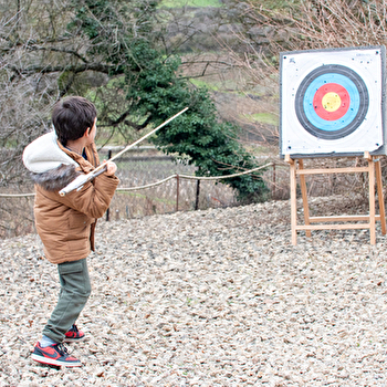 Un chasseur sachant chasser : initiez-vous au tir au propulseur ! - SOLUTRE-POUILLY