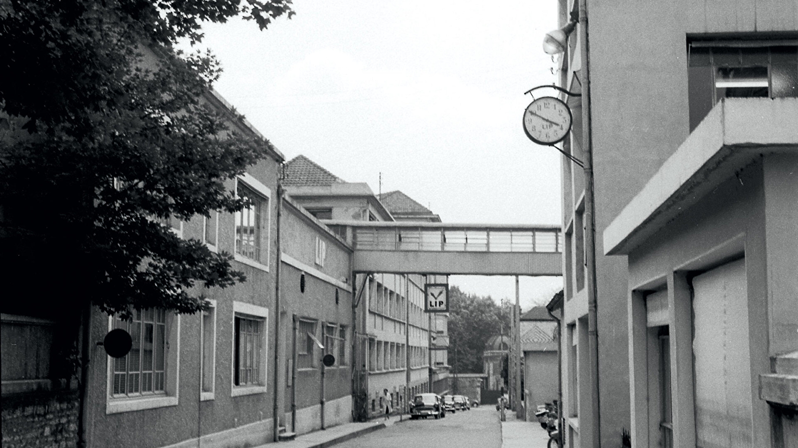 En vélo sur la route des Horlogers