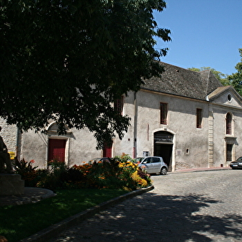 Bibliothèque Gaspard Monge - BEAUNE