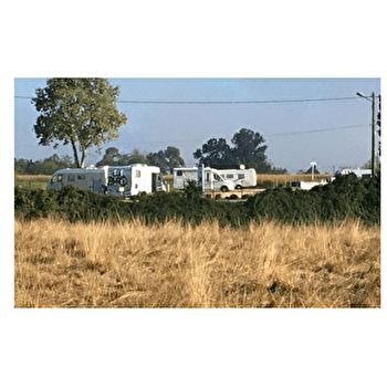 Aire de service et stationnement pour les campings-cars - BANTANGES