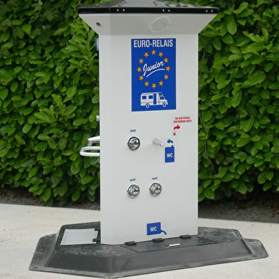 Aire de service pour les campings-cars