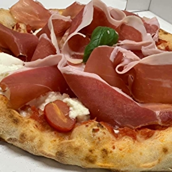 Restaurant - Pizzeria la Tavernetta - JOUGNE