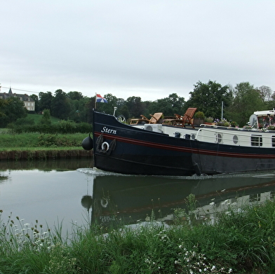 Du canal au vieux chêne