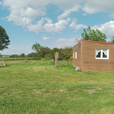 Aire de stationnement pour camping-cars