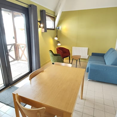 Location hébergement chalet PMR Lac des Settons Morvan - Activital