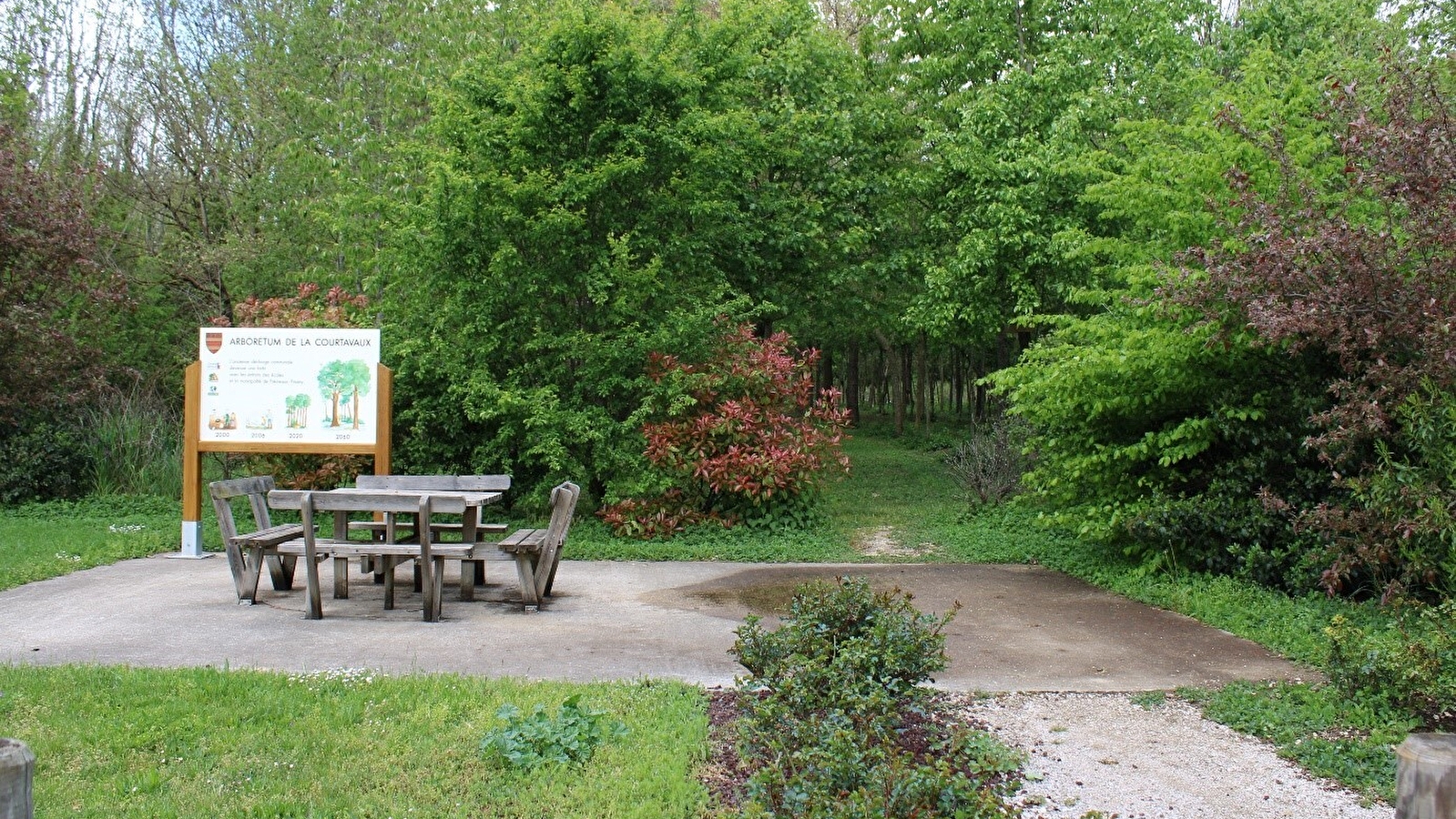 Aire de pique-nique de Prémeaux-Prissey 2