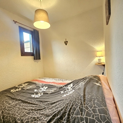 Les Adraits - Studio en résidence - R412BUL00