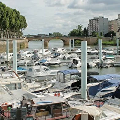 Port de plaisance du Grand Chalon
