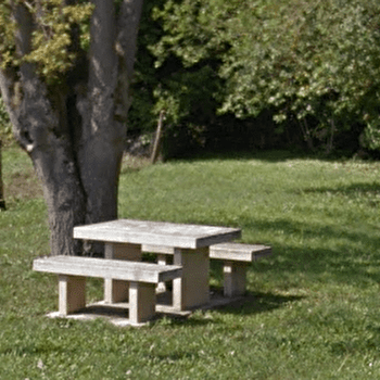 Aire de pique-nique de Marcilly-sur-Tille - MARCILLY-SUR-TILLE