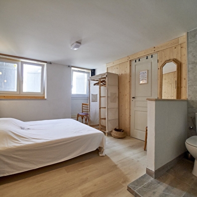 Abricosy, côté Grange - 6pers