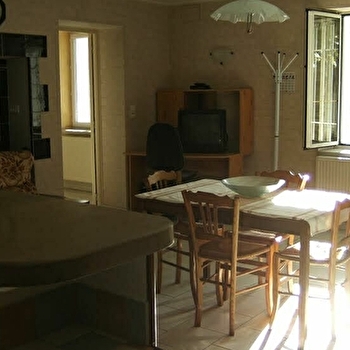 LÉ Josiane - BOURBON-LANCY