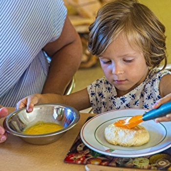 Atelier de cuisine participatif : le hamburger charolais - CHAROLLES