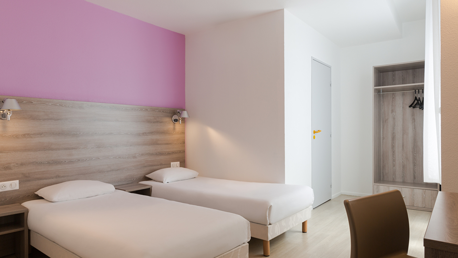 Brit Hôtel Confort Nevers Centre Gare