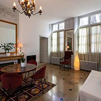 Down at lulu's - POLIGNY