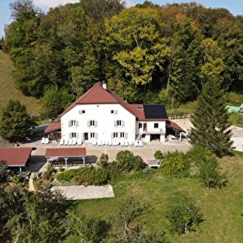 Gîte de groupe derrière la Roche - PESEUX