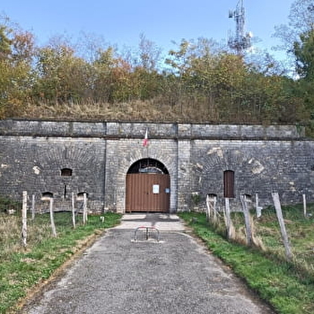 Le Fort Lachaux - GRAND-CHARMONT