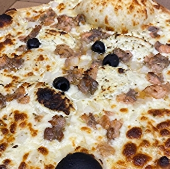 La remorque à Pizza chez Julie - VARENNES-VAUZELLES