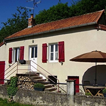 LE VERNE - LAROCHEMILLAY