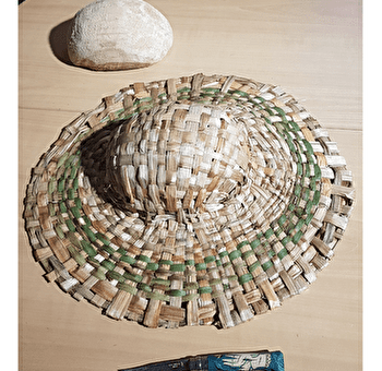 Journée vannerie : tresser son chapeau en massette  - CUISERY