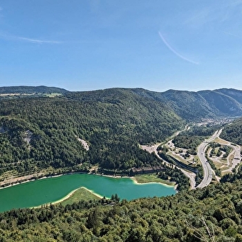 Parcours VTT 69 rouge - Du lac Genin aux bords de Sylans - Espace FFC Ain Forestière - CHARIX