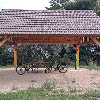 Station autonome de réparation de vélos - BUXY