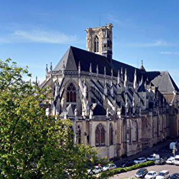 Cathédrale Saint-Cyr Sainte-Julitte - NEVERS