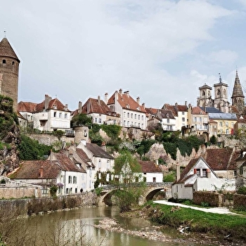 Parcours 'Regards d'artistes' - SEMUR-EN-AUXOIS