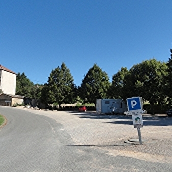 Aire de stationnement pour camping-car - BERZE-LE-CHATEL