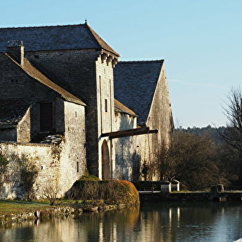 Ferme forte du Fossé - ECHEVANNES