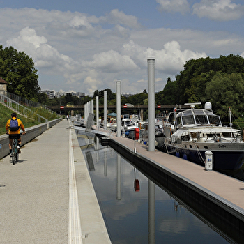 Halte fluviale Cité des Arts - BESANCON