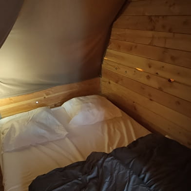 Location hébergement Tipis n°2 de 6 personnes Lac des Settons Morvan - Activital