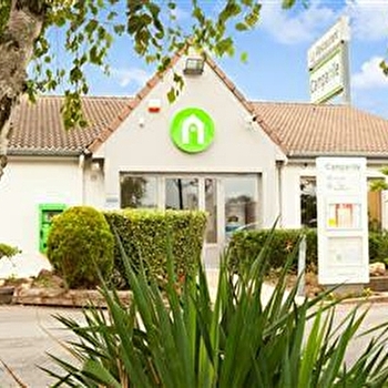 Hôtel-Restaurant Campanile Mâcon Sud - CHAINTRE