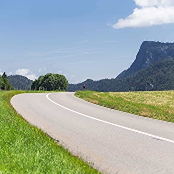 À saute-Frontière - Boucle vélo 08 - BELLEFONTAINE