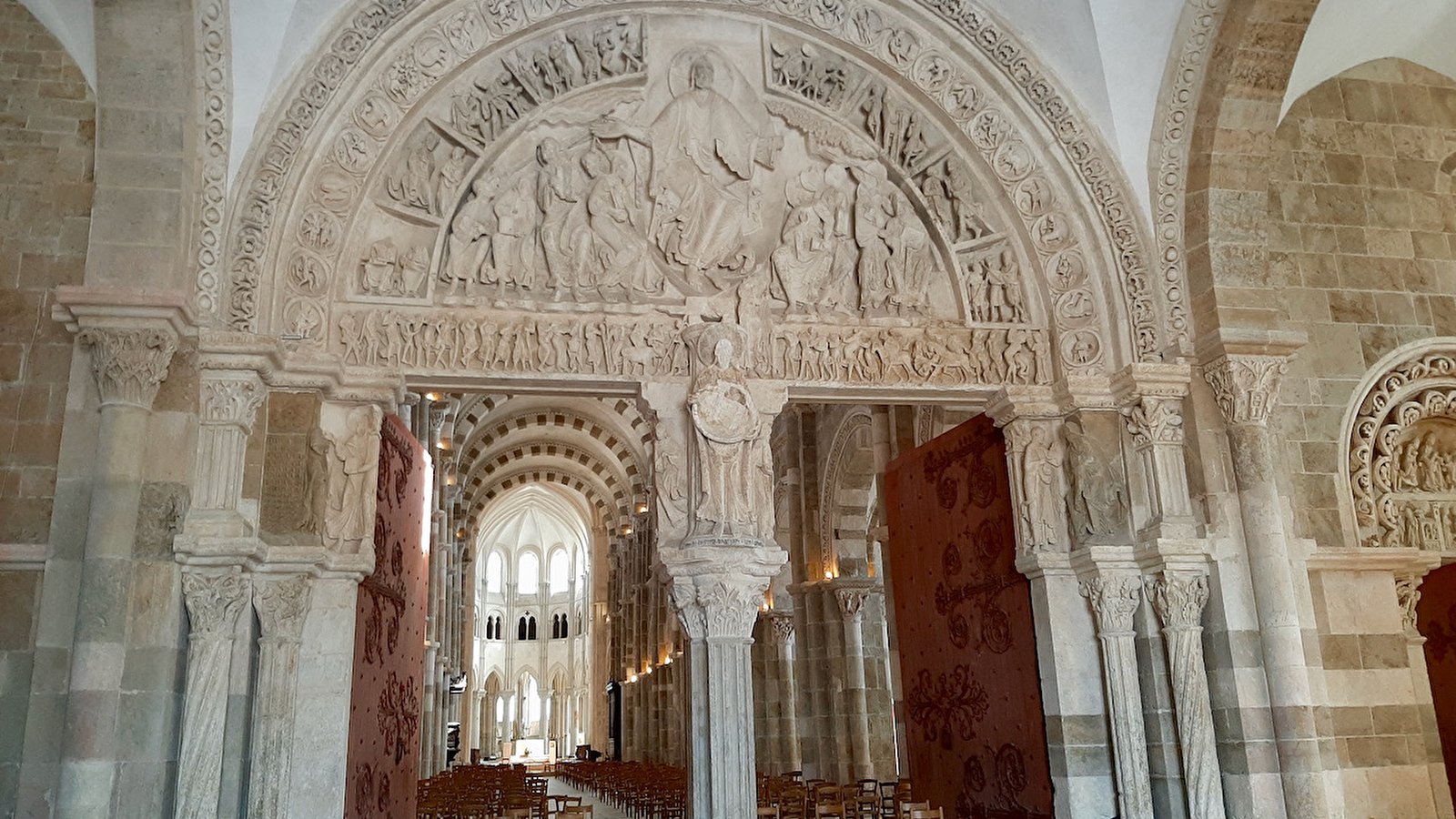 Clara Goodheart, guided tours in English/ visites guidées en anglais