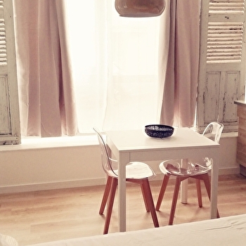 Suite 24 - Studio boudoir bohème - LE CREUSOT