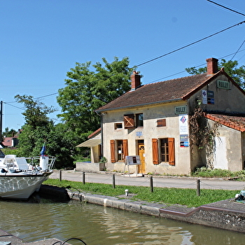 Office de Tourisme et des Congrès du Grand Chalon - BIT de Rully - RULLY