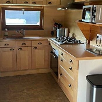 Le Chalet des 4 Saisons - CERNIEBAUD