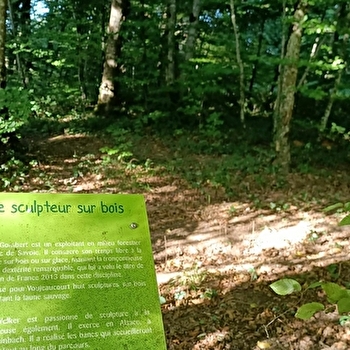 Sentier ludique de la Côte Roux - VOUJEAUCOURT