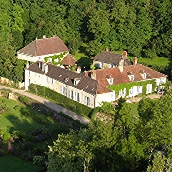 Gites et jardins du Manoir de Val en Sel - SAINT-PERE