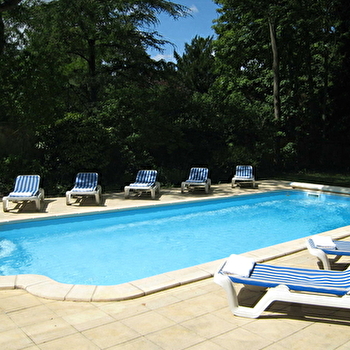 Hôtel Les Maréchaux - AUXERRE