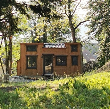 La cabane de Môme des Bois - ROULANS