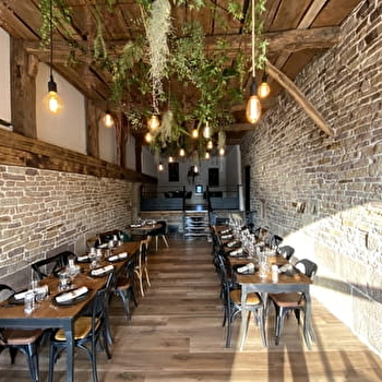 La Ferme des Epicuriens - FLEUREY-LES-SAINT-LOUP