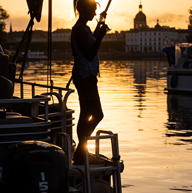 Apéritif flottant Millebuis par les Vignerons de Buxy 'spécial bateau bulles'