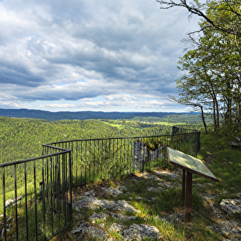 Belvédère du Rocher de la Baume - CHÂTELNEUF