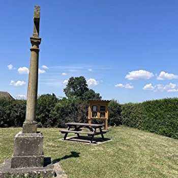 Aire de pique-nique - SAINT-GERMAIN-LES-BUXY